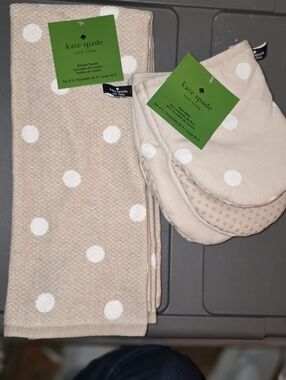 kate spade beige polka dot kitchen towel and mitt set